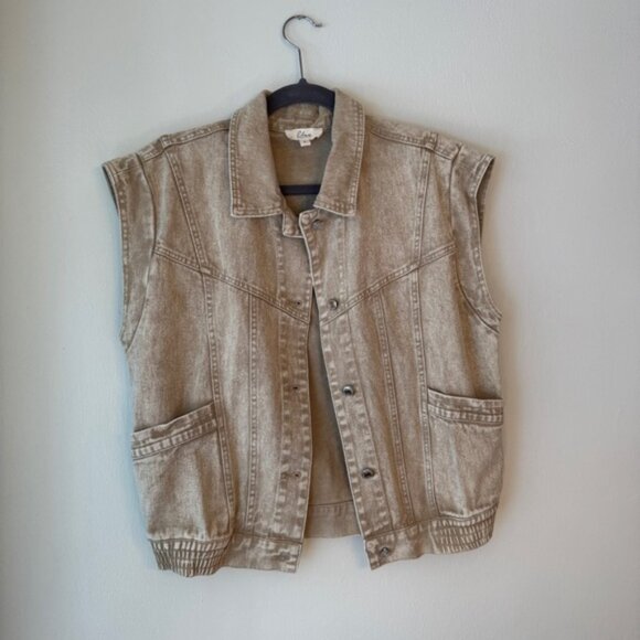 Elan Beige Wash Denim Jean button up Vest - Picture 2 of 13